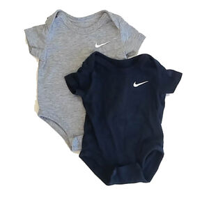Nike Boys Navy | Gray Onesie size: 3 Months